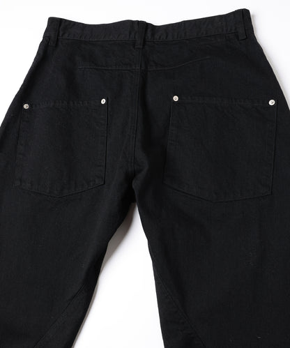3D CUTTING DENIM PANTS