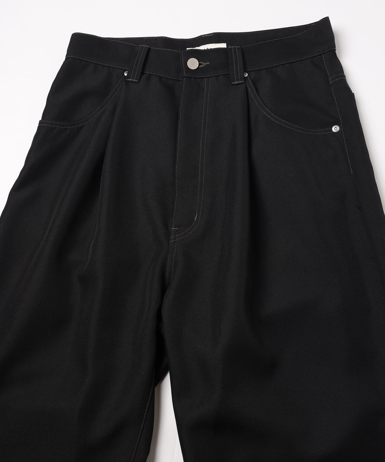 JIEDA WIDE ONE TUCK STRAIGHT PANTS – KIKUNOBU