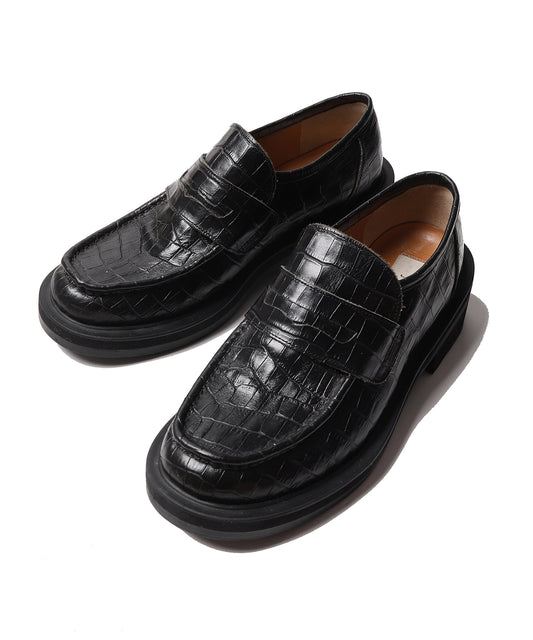 LEATHER LOAFERS