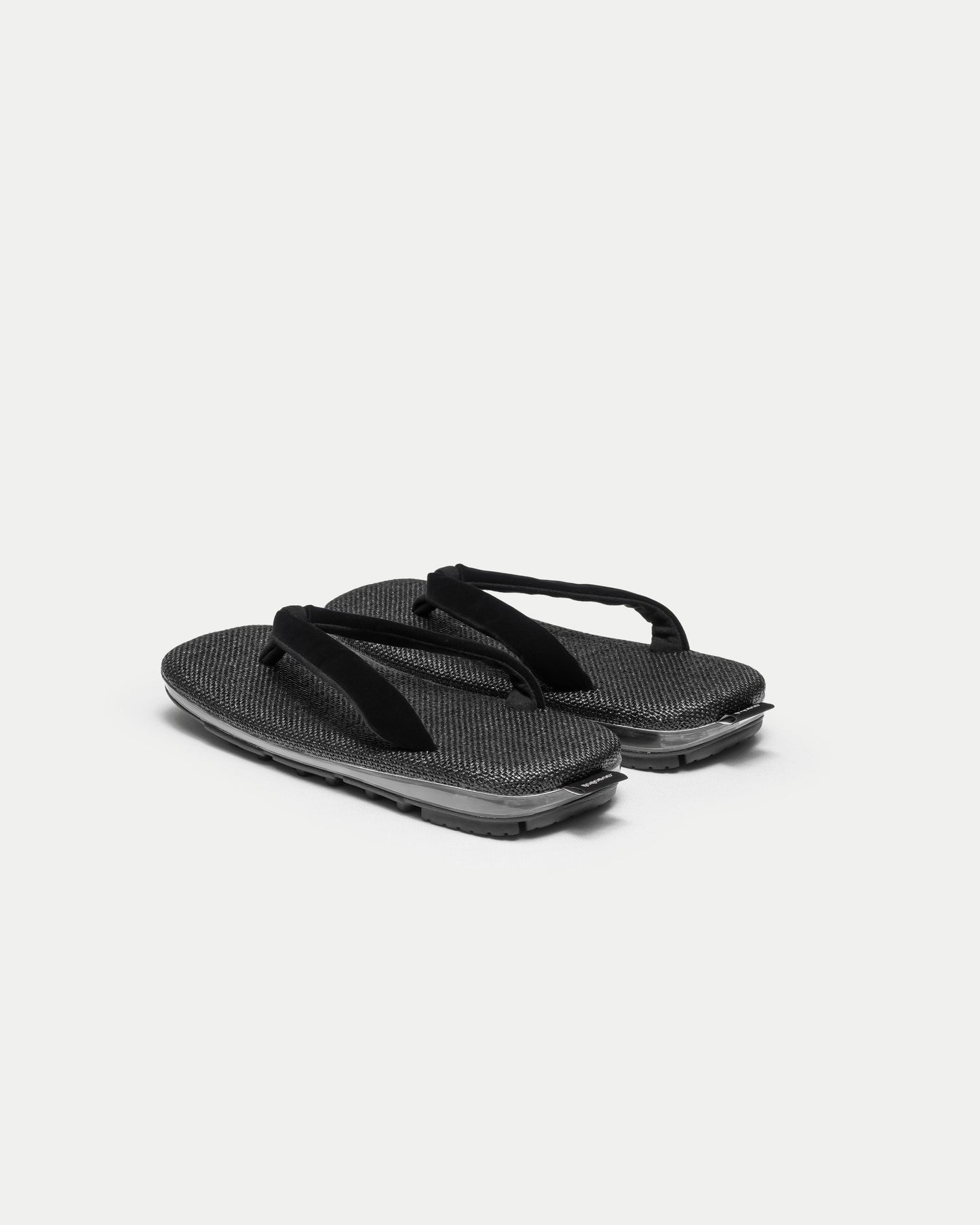 goyemon　SETTA × SNEAKER “ unda HOVER ”