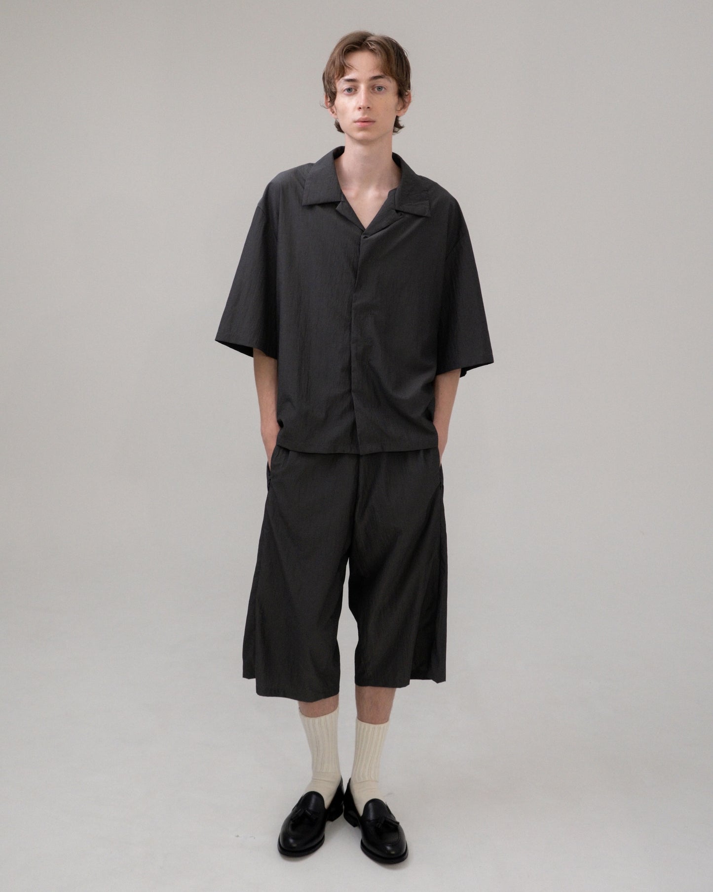 OL　WIDE CROPPED PANTS