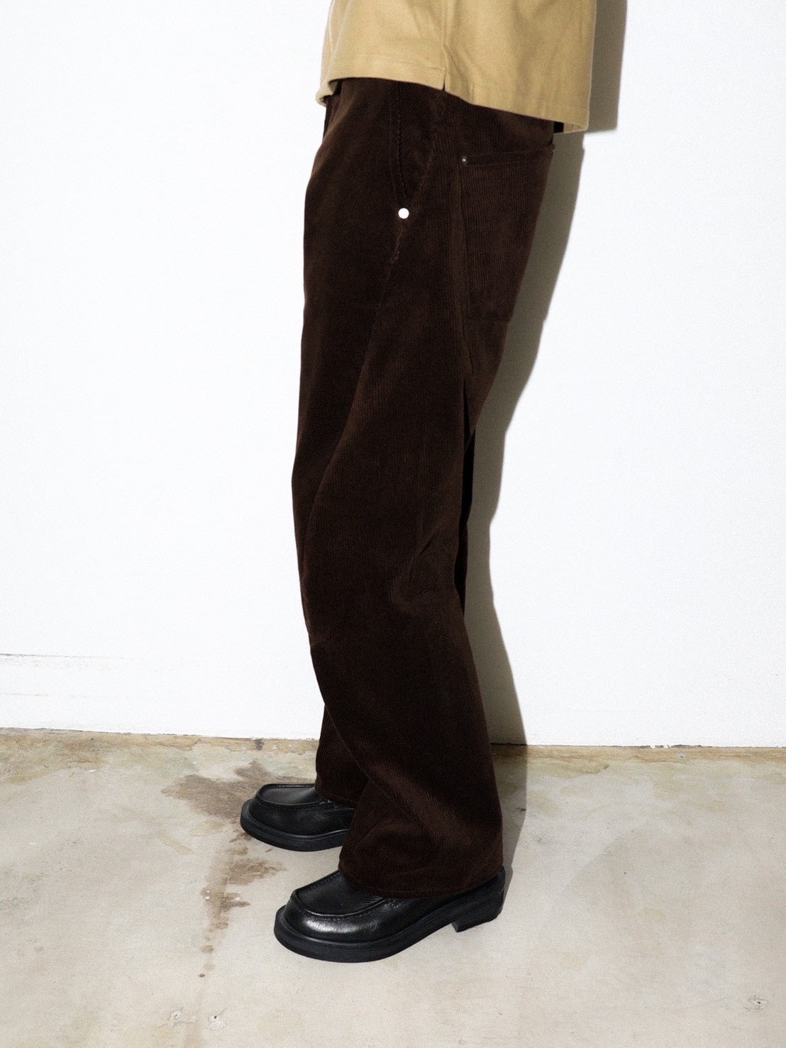 3D CUTTING CORDUROY PANTS