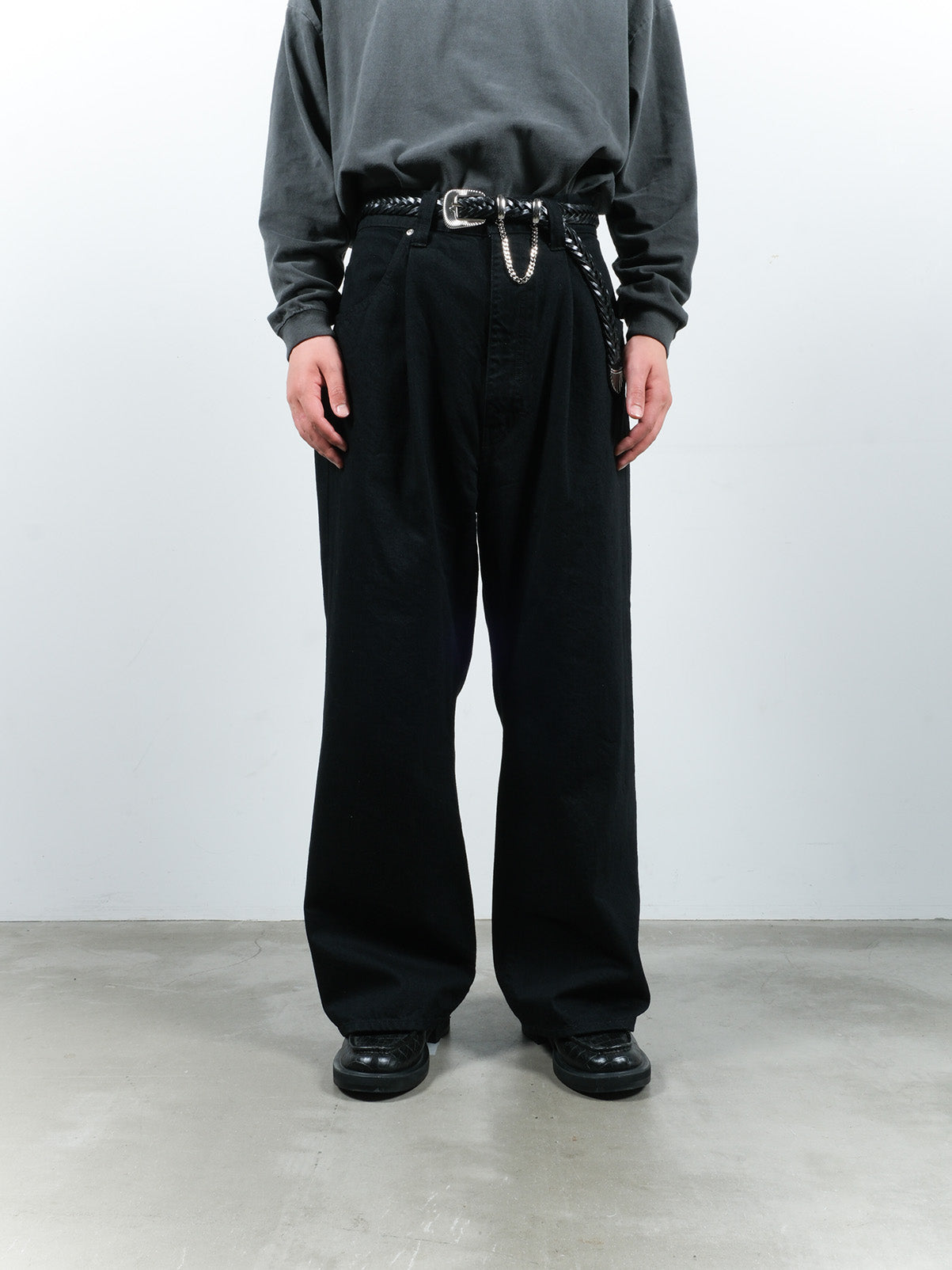 JIEDA WIDE ONE TUCK STRAIGHT PANTS – KIKUNOBU