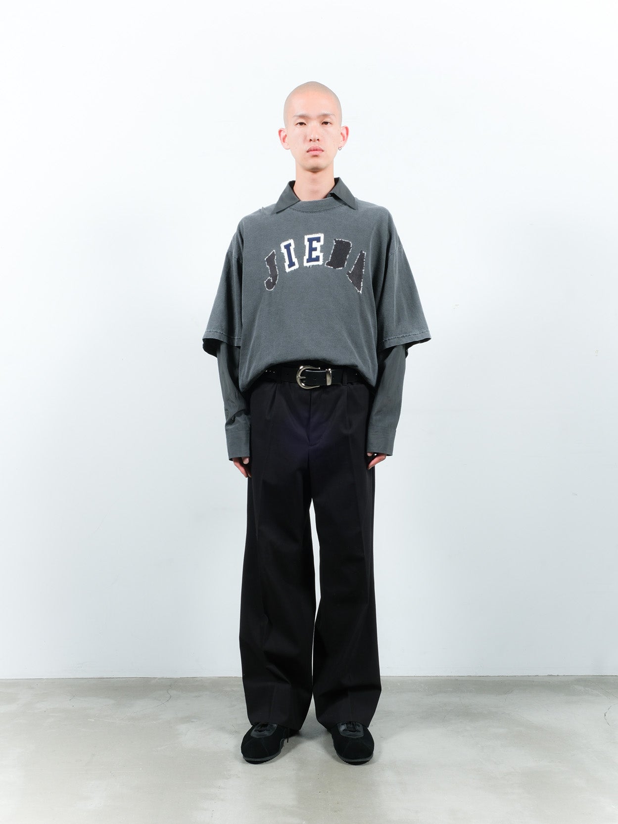 JIEDA ONE TUCK SLACKS – KIKUNOBU