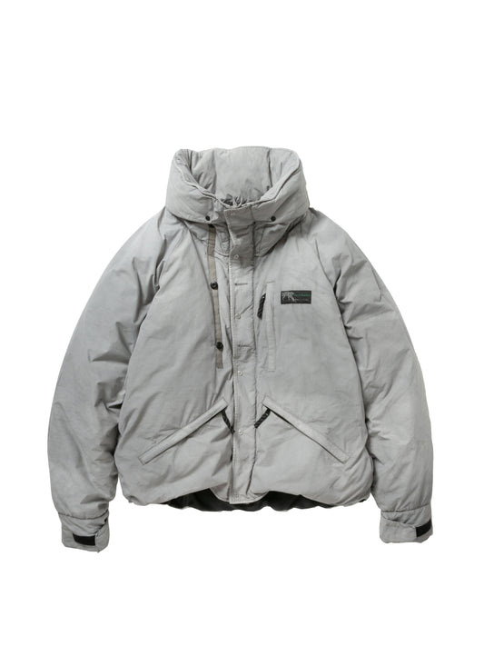 INNAT × WILD THINGS GARMENT DYED MAKALU DOWN JACKET