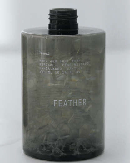 Tenui　Hand and Body Wash FEATHER 300ml