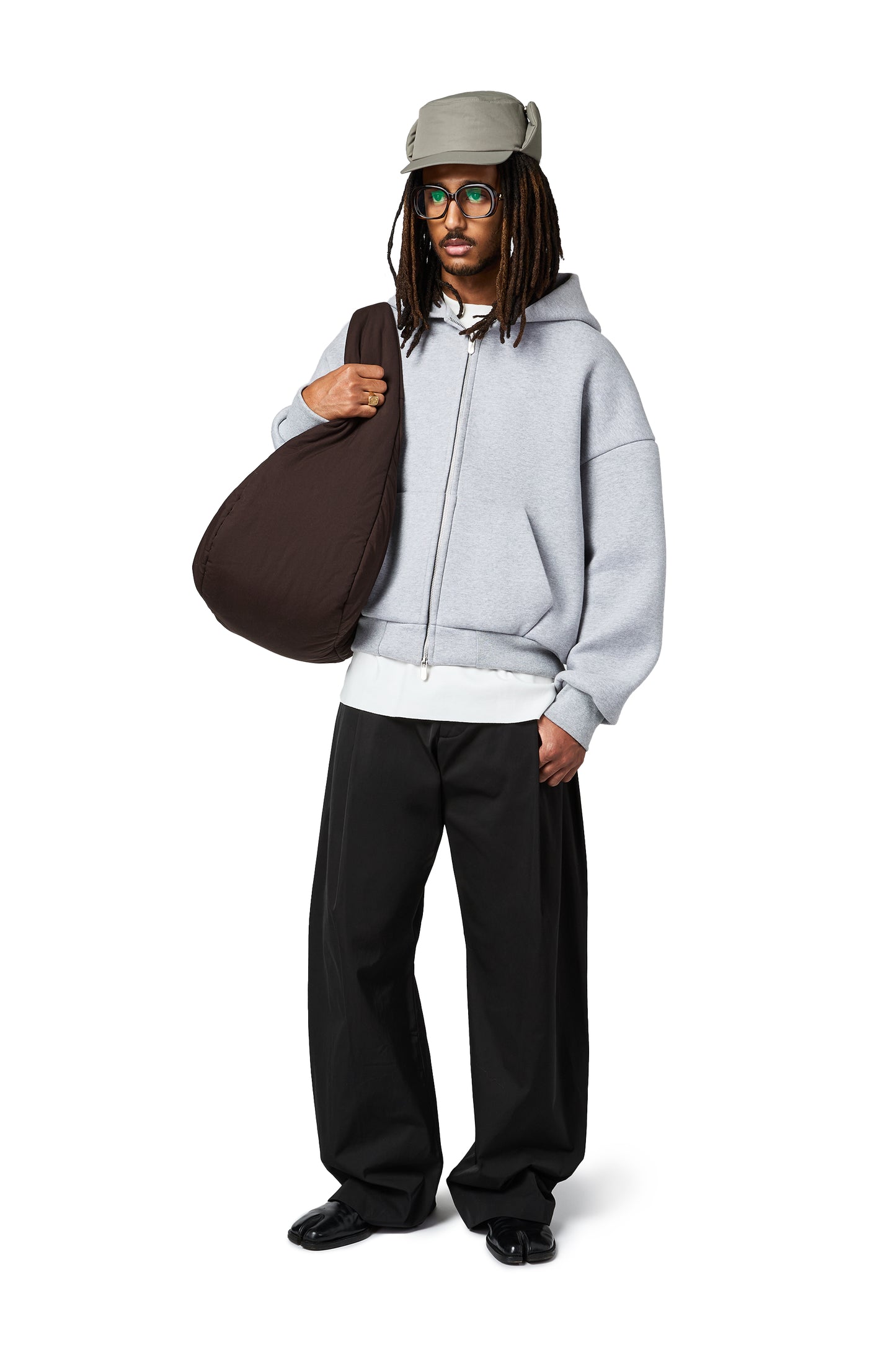 Seventh　V2 ZIPPED HOODIE