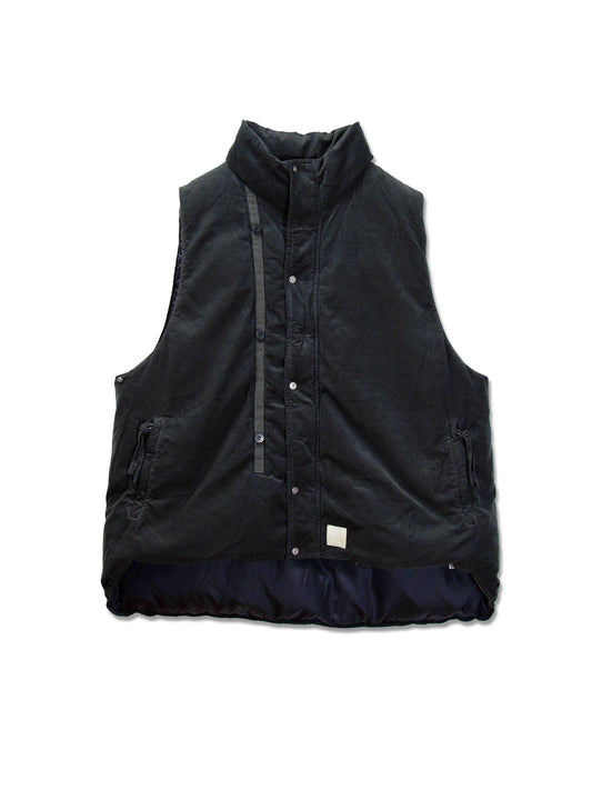INNAT　GARMENT DYED DOWN VEST