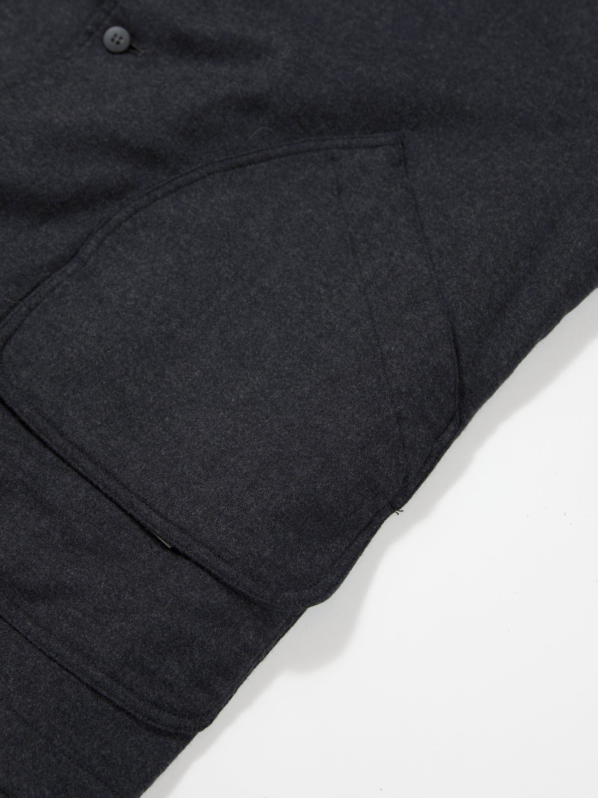 INNAT　REVERSIBLE HUNTER JACKET