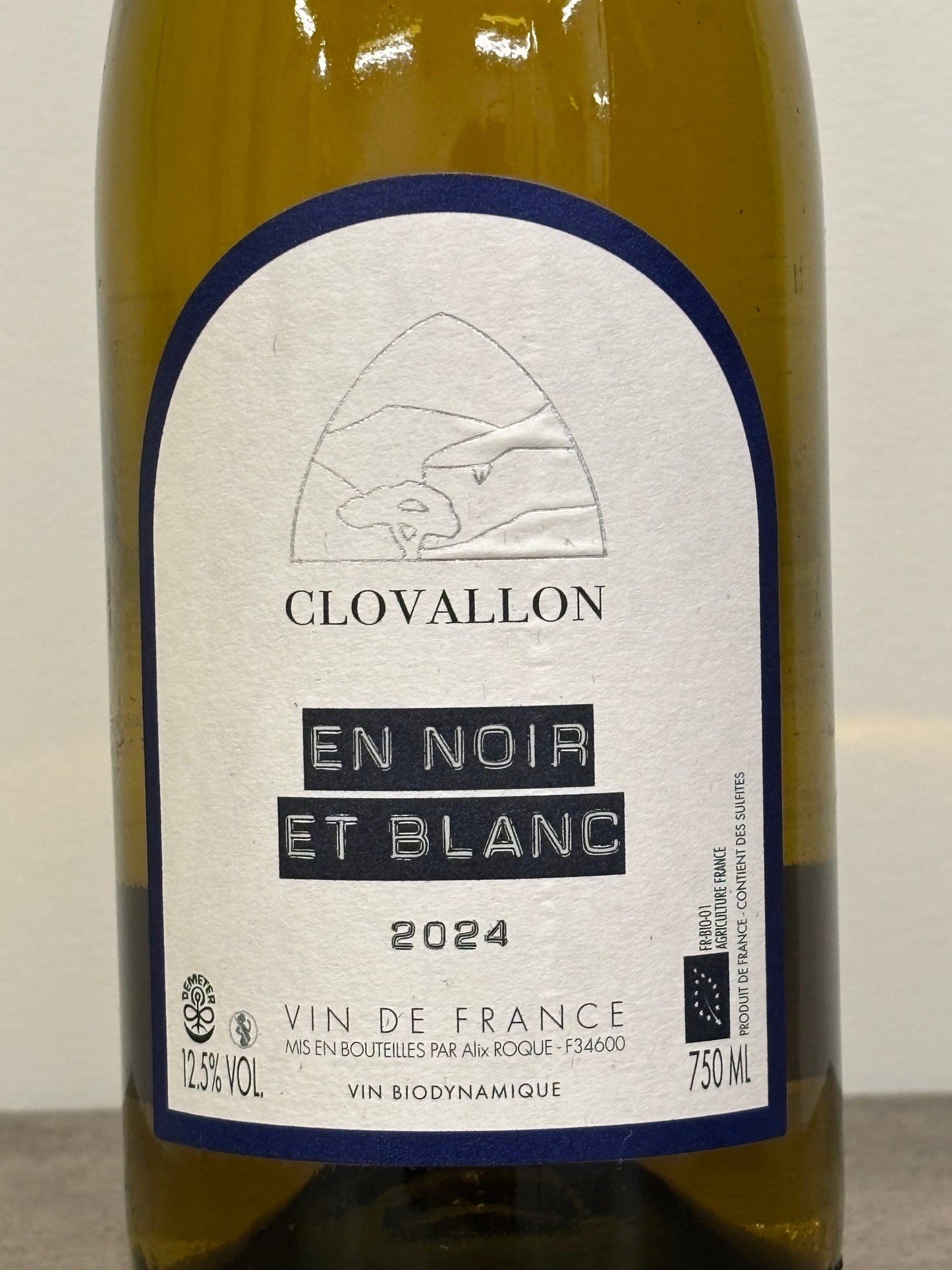EN NOIR ET BLANC 2024 (白)
