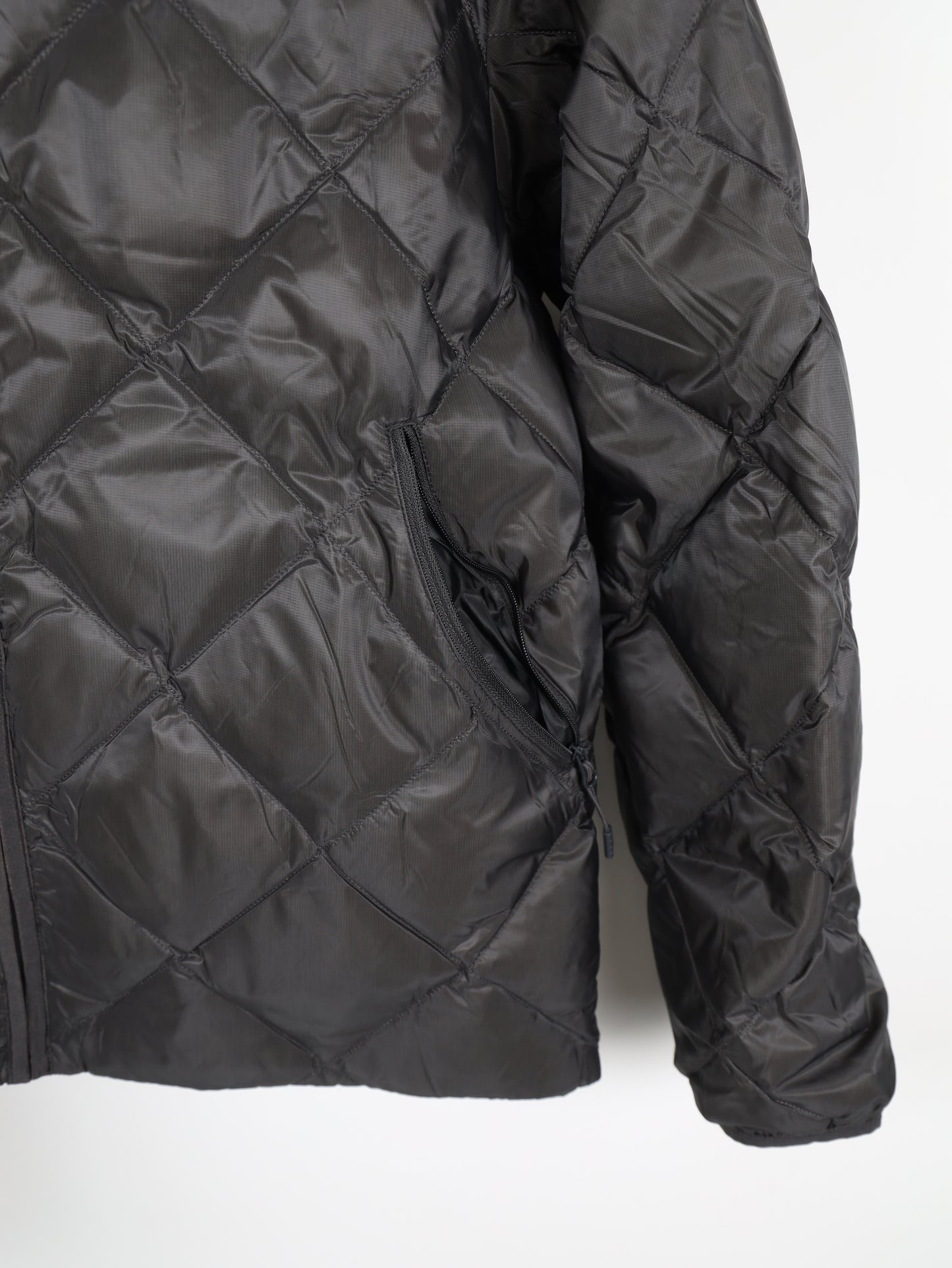 BASE LT DOWN HOODED JACKET