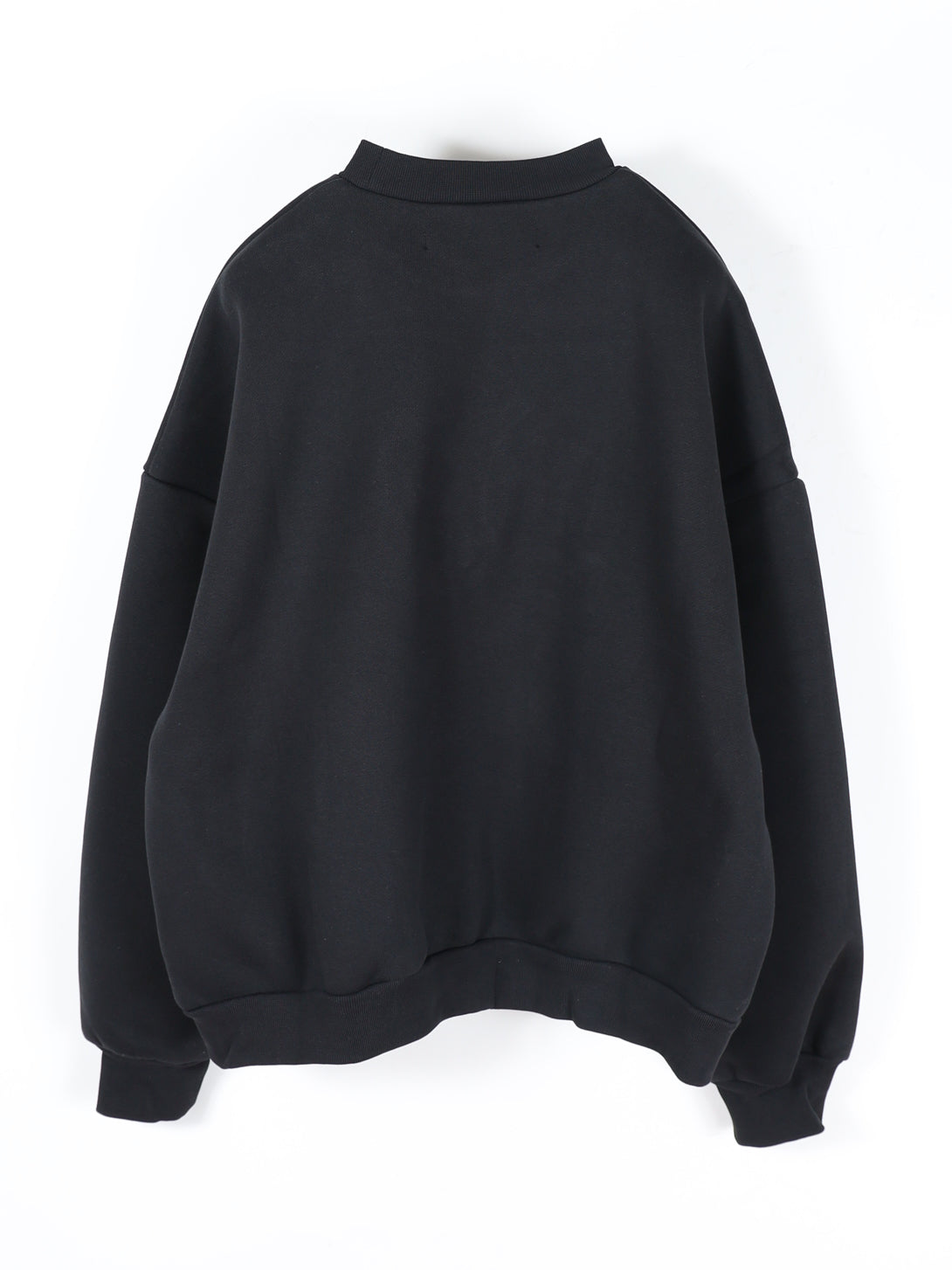V2 CREWNECK