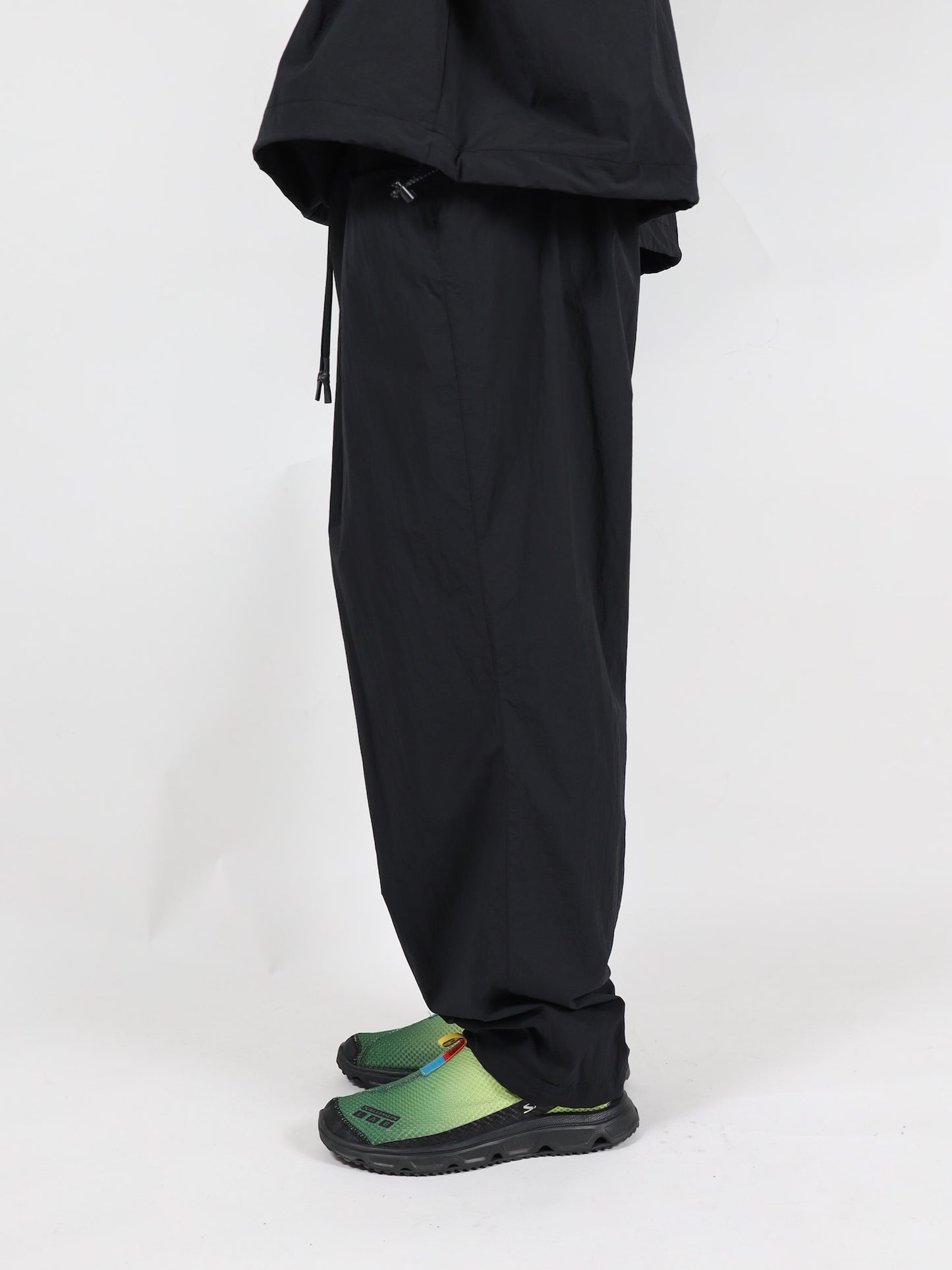 WIDE TAPERED EASY PANTS