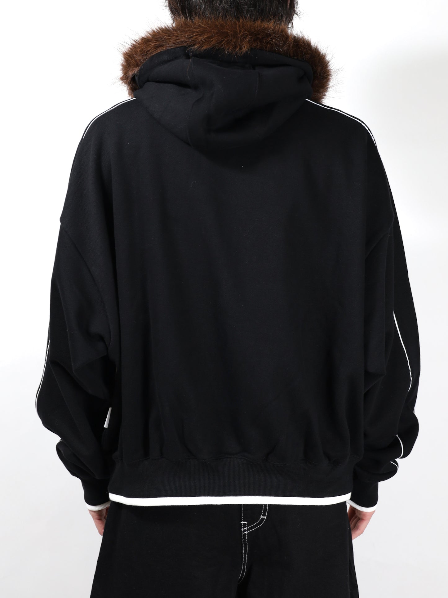 BASICKS x Reebokc  UNIFORM SWEAT HOODIE