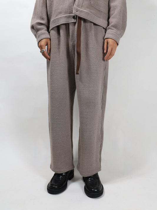 WOOLCORD BELTLESS SLACKS