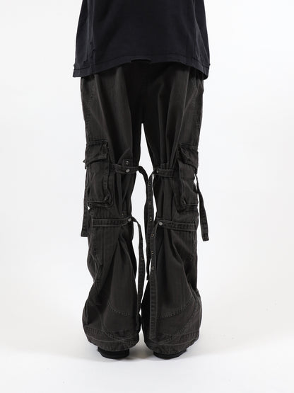 Oteroi bondage pants