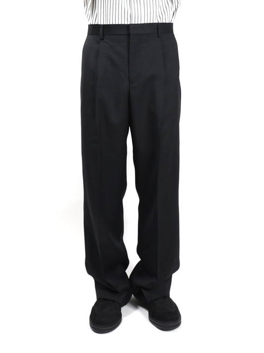 WIDE PLEATED TROUSER