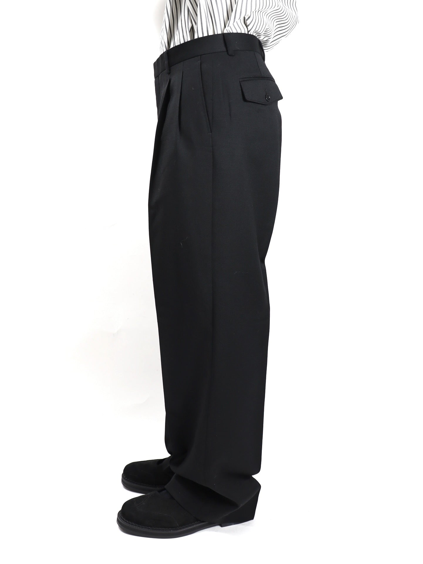 WIDE PLEATED TROUSER