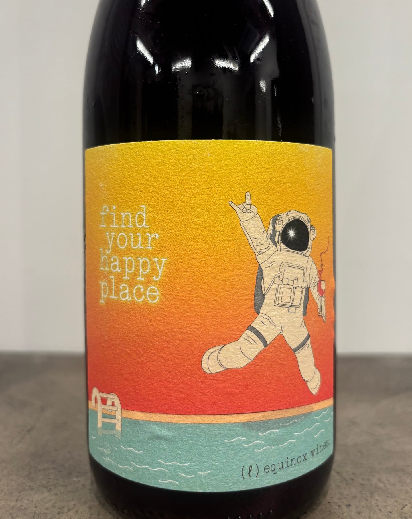 Find Your Happy Place 2024(赤)