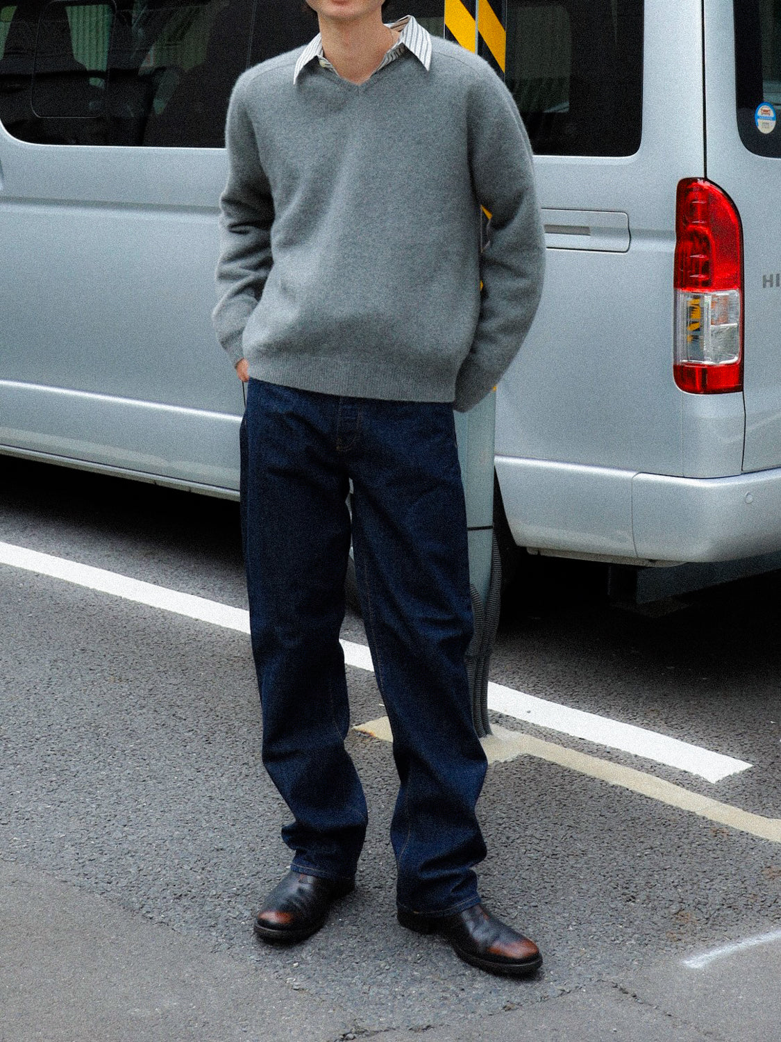 AMOMENTO RACOON V-NECK KNIT – KIKUNOBU amomento Racoon Hoodie Knit