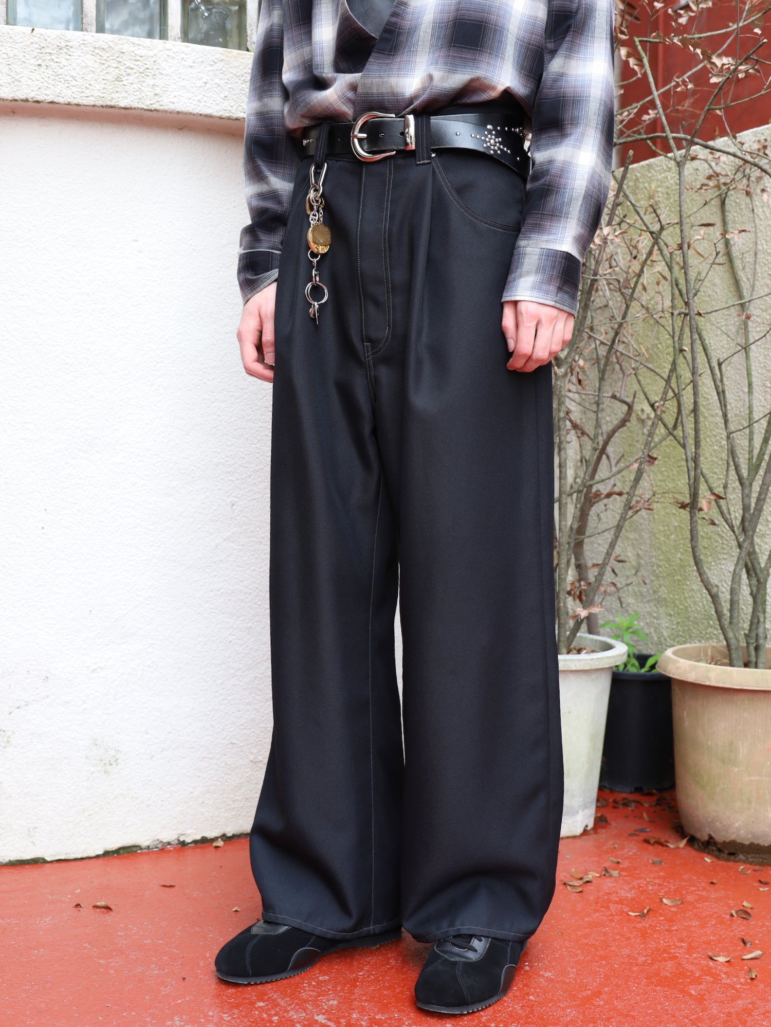 JIEDA WIDE ONE TUCK STRAIGHT PANTS – KIKUNOBU