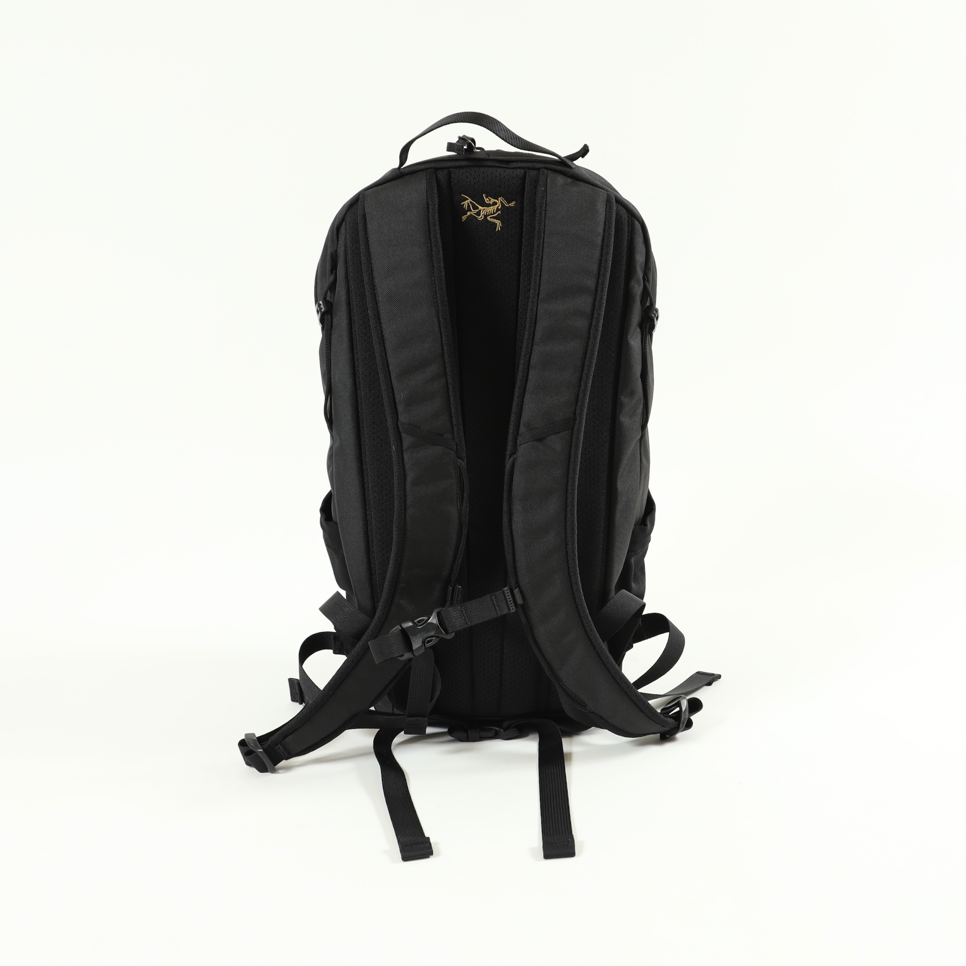 ARC'TERYX Mantis 16 Back Pack – KIKUNOBU ARC'TERYX Mantis 16 Back Pack – KIKUNOBU