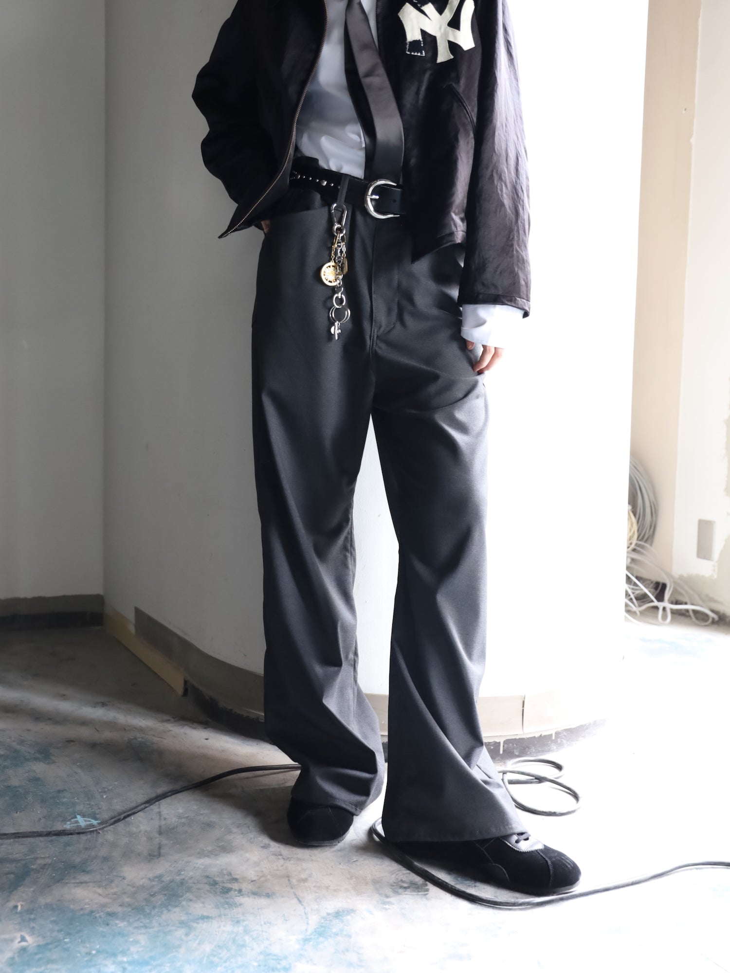 JIEDA FLARE PANTS – KIKUNOBU