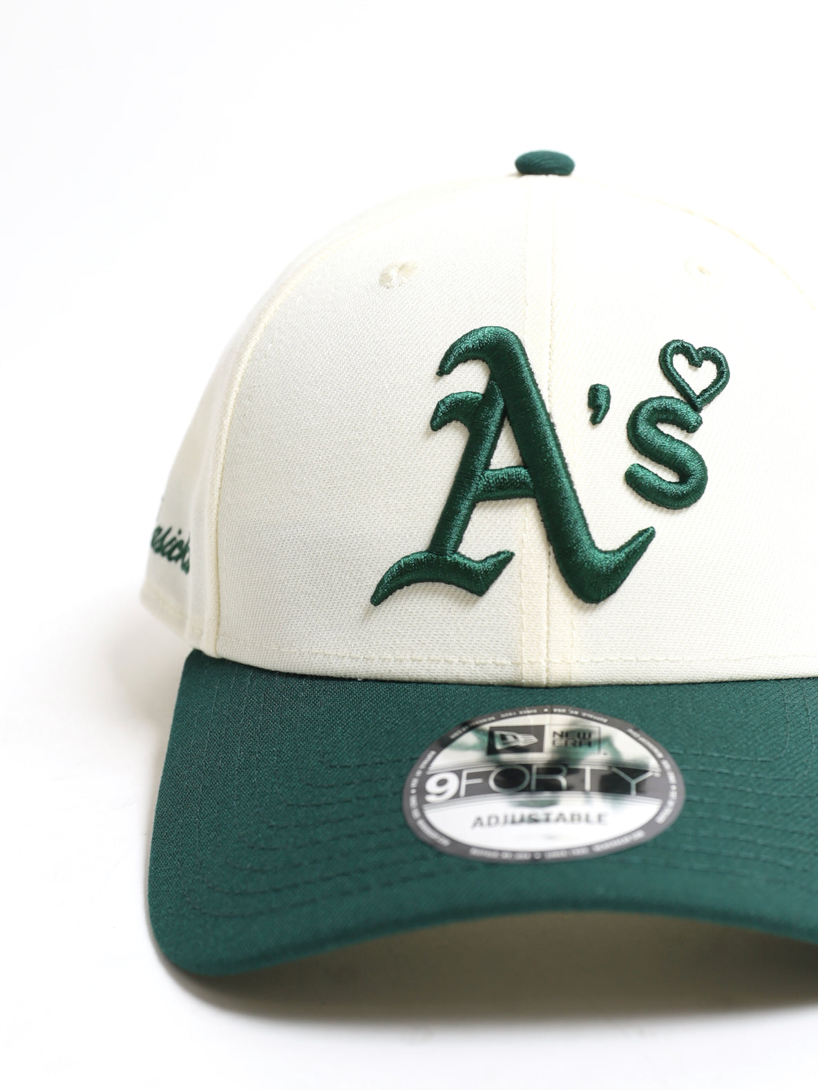 BASICKS x Newera 　Athletics Cap