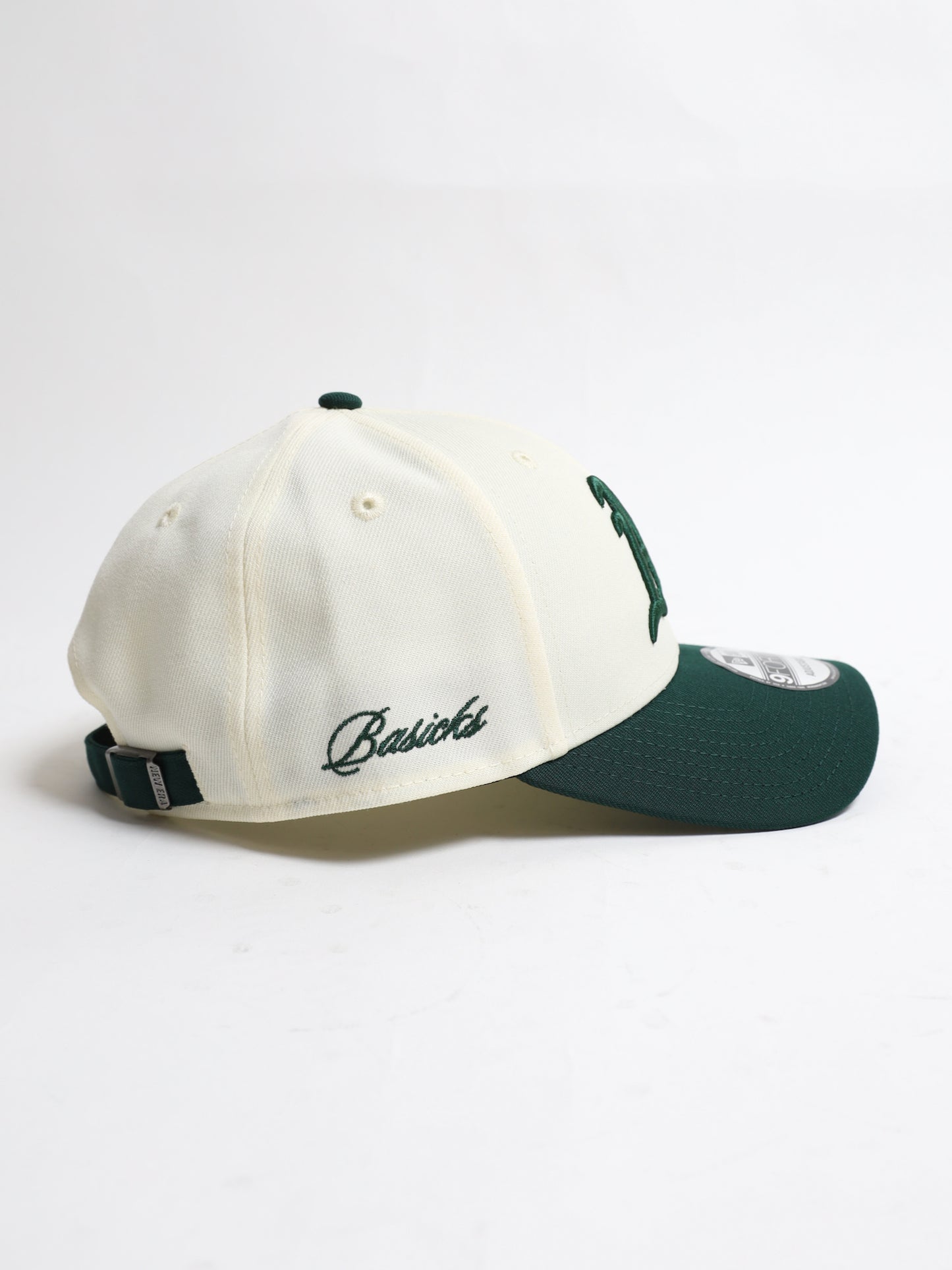 BASICKS x Newera 　Athletics Cap