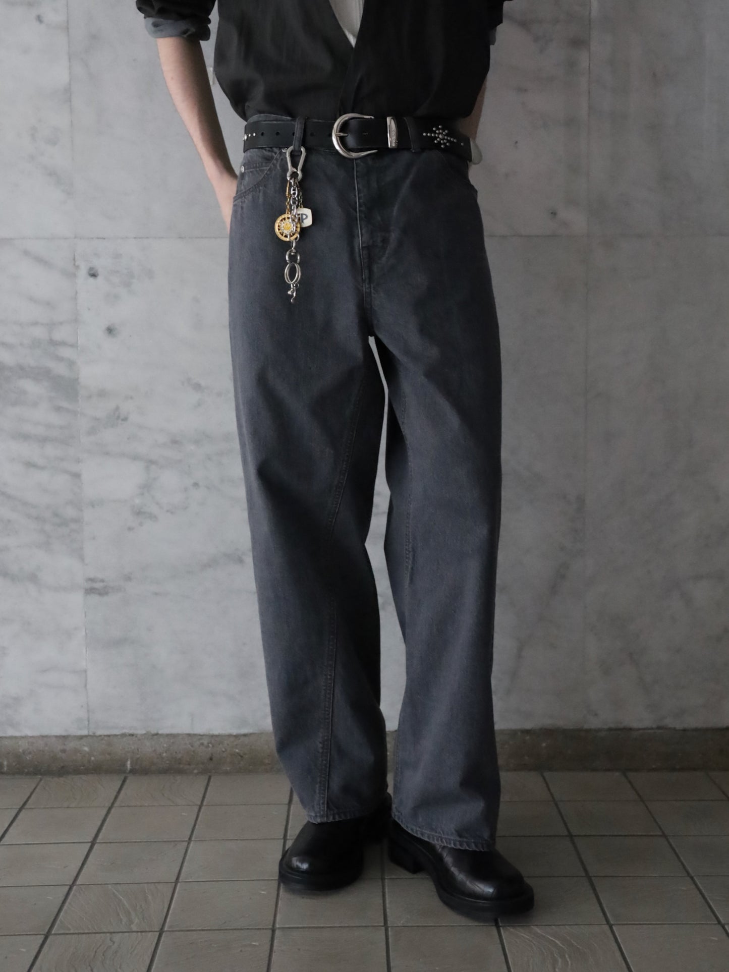 JIEDA　USED TWIST DENIM PANTS