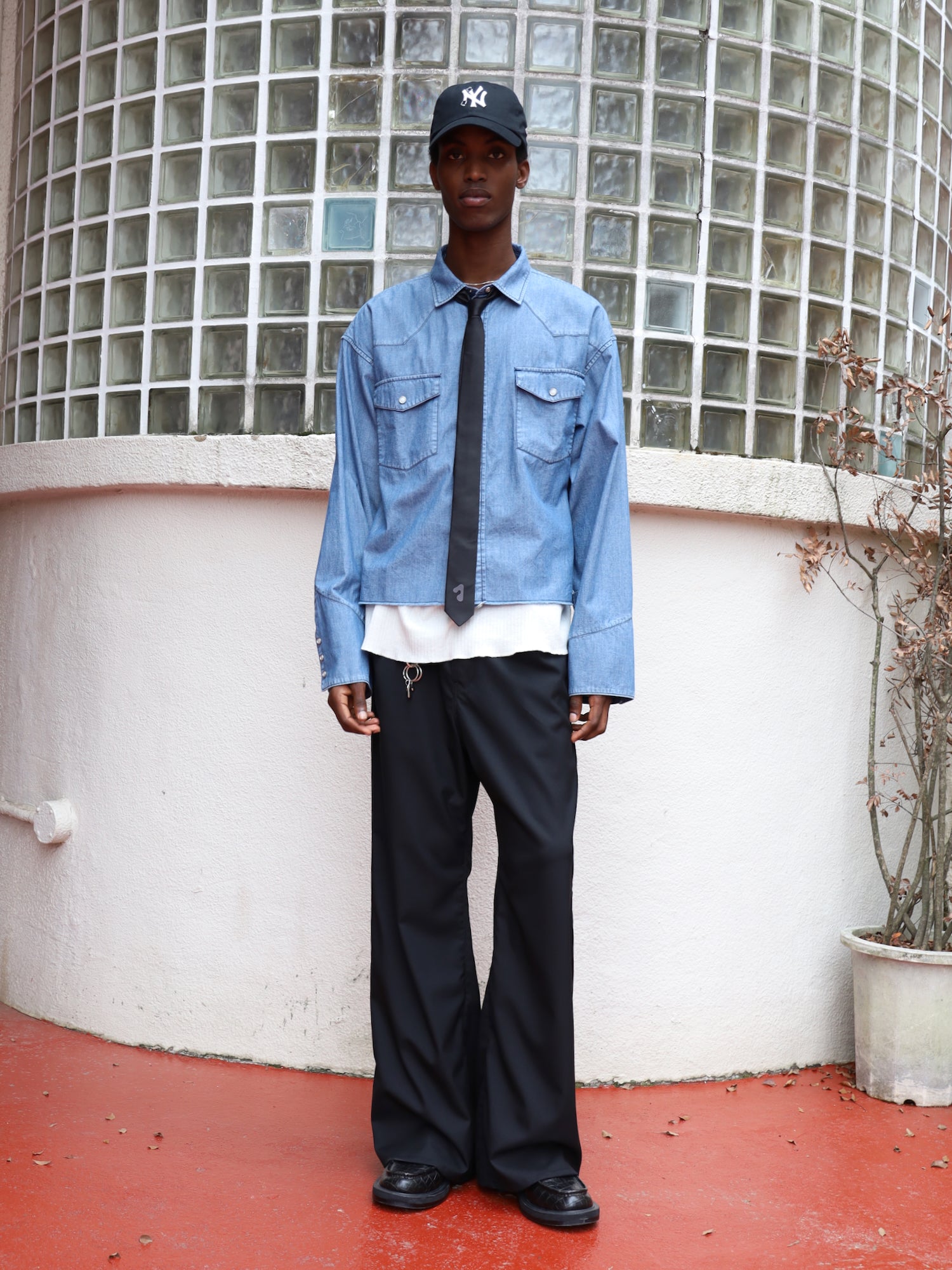 JIEDA FLARE PANTS – KIKUNOBU