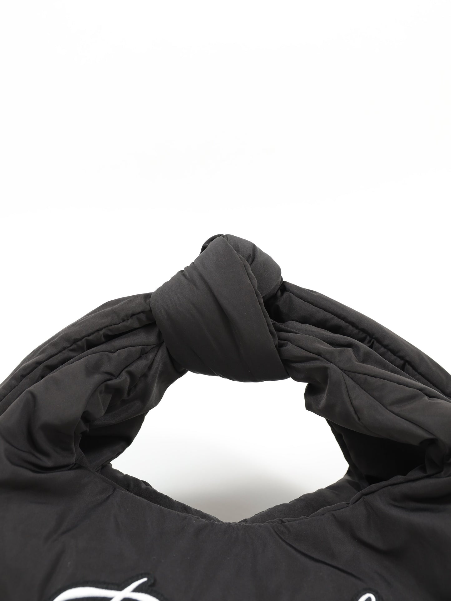 BASICKS 　Puffer Bag