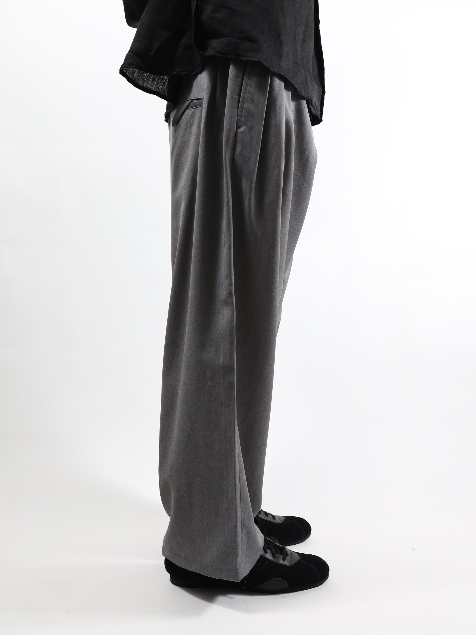 パンツ ANCELLM / BELTED WOOL SLACKS 26SS BELTED WOOL SLACKS(GRAY) – ANCELLM