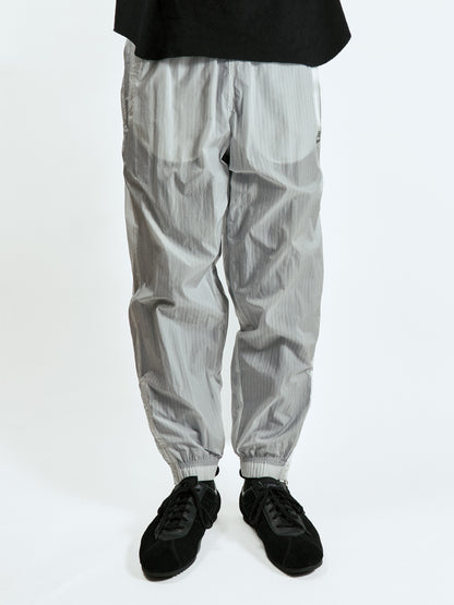 NIKE　STRIPE TRACK PANTS