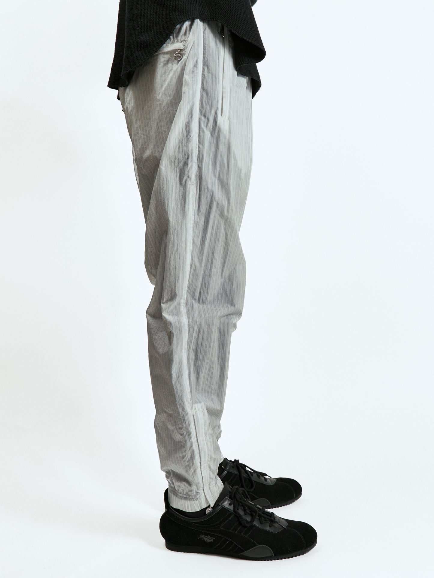 NIKE　STRIPE TRACK PANTS