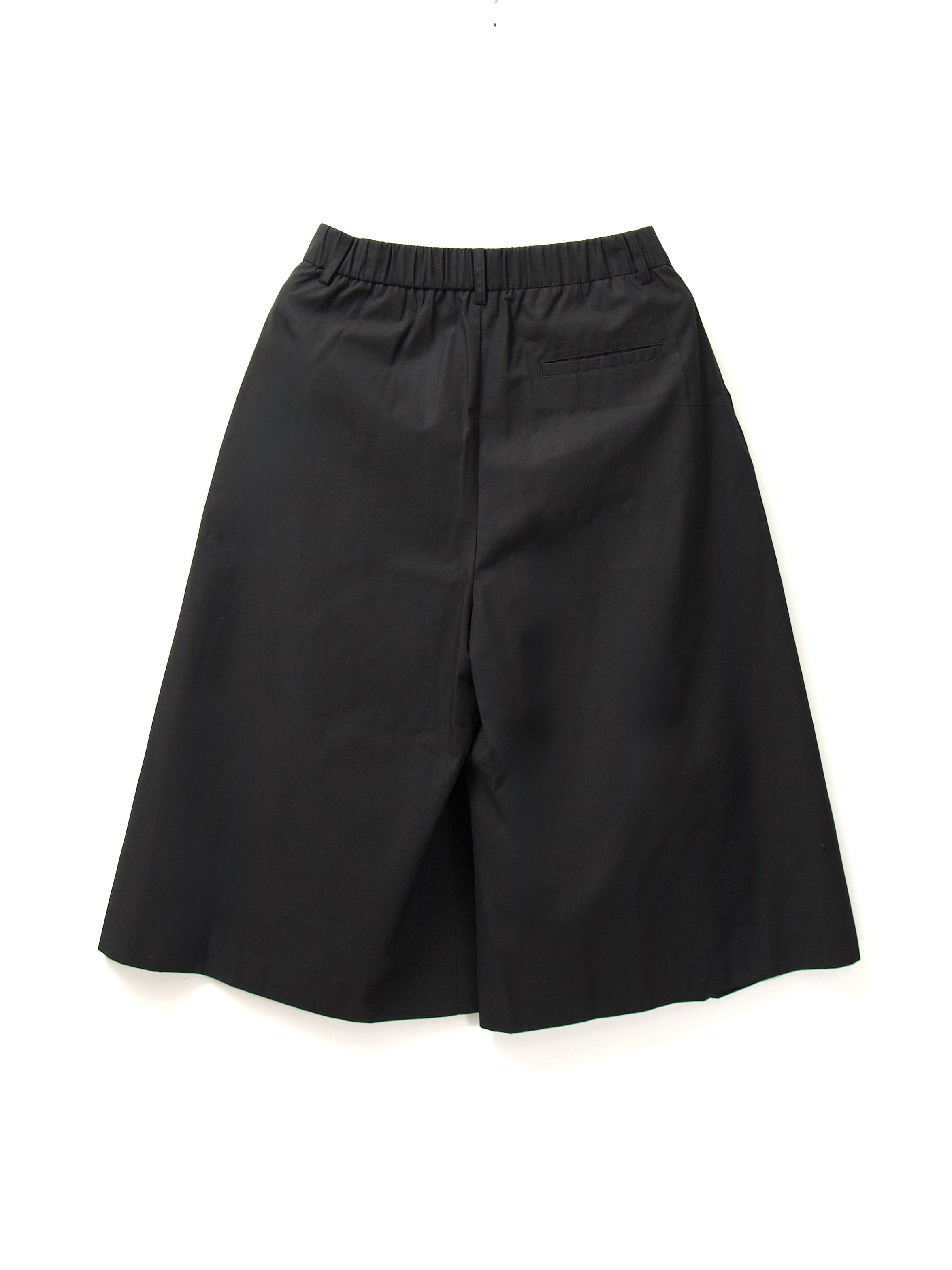 AMOMENTO WIDE BERMUDA PANTS – KIKUNOBU