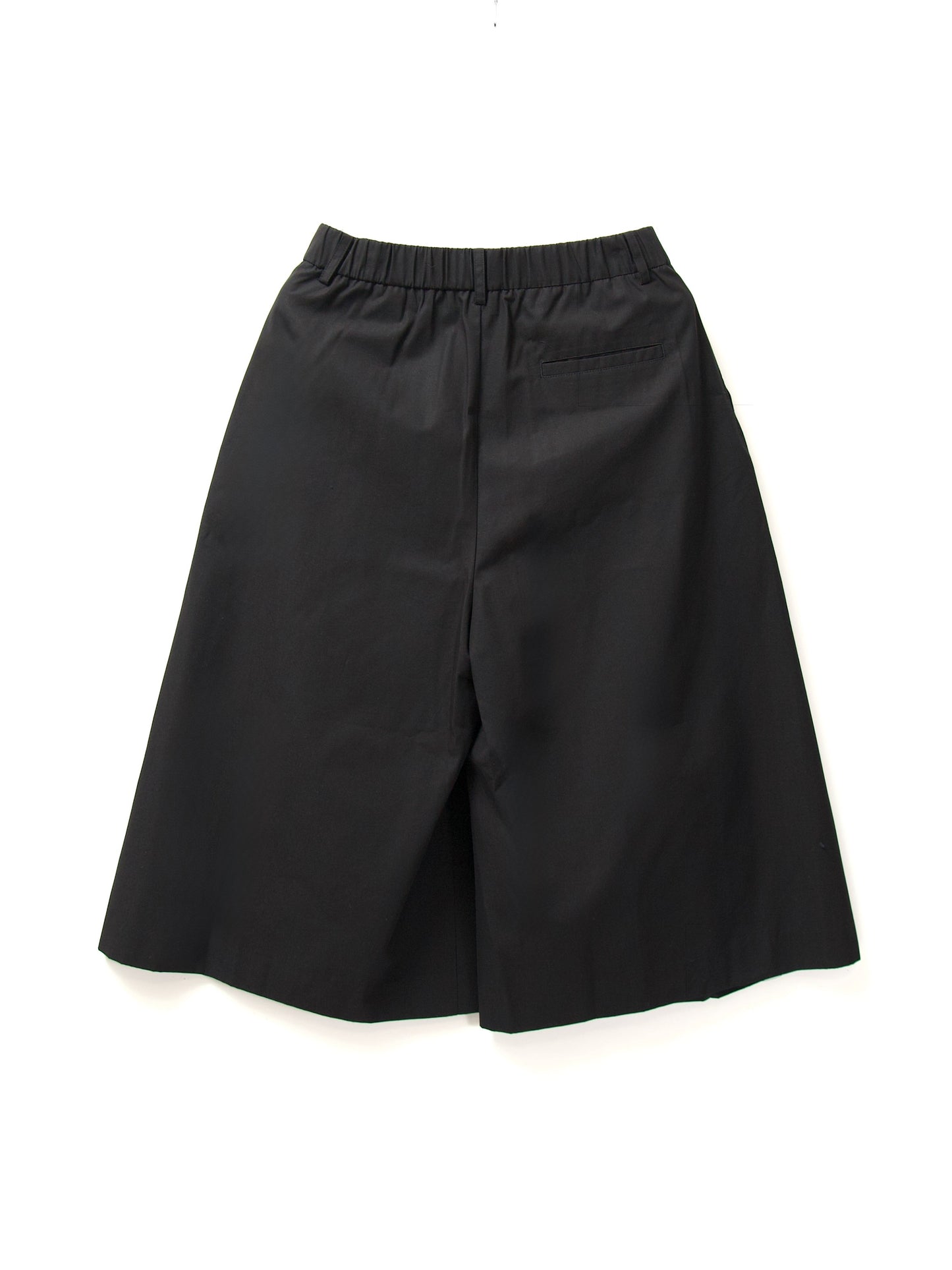 AMOMENTO　WIDE BERMUDA PANTS