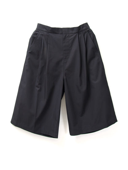AMOMENTO　TWO TUCK WIDE SHORTS
