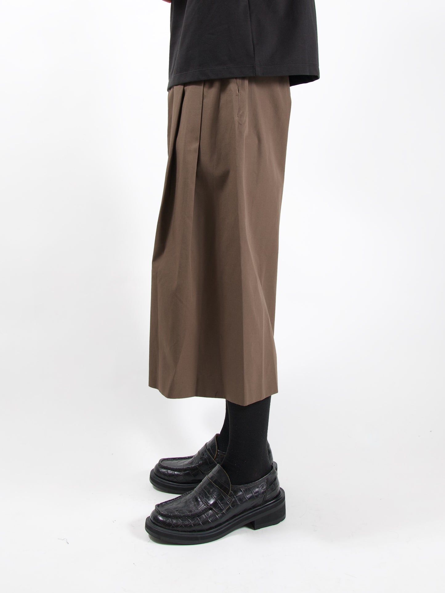 AMOMENTO　WIDE BERMUDA PANTS