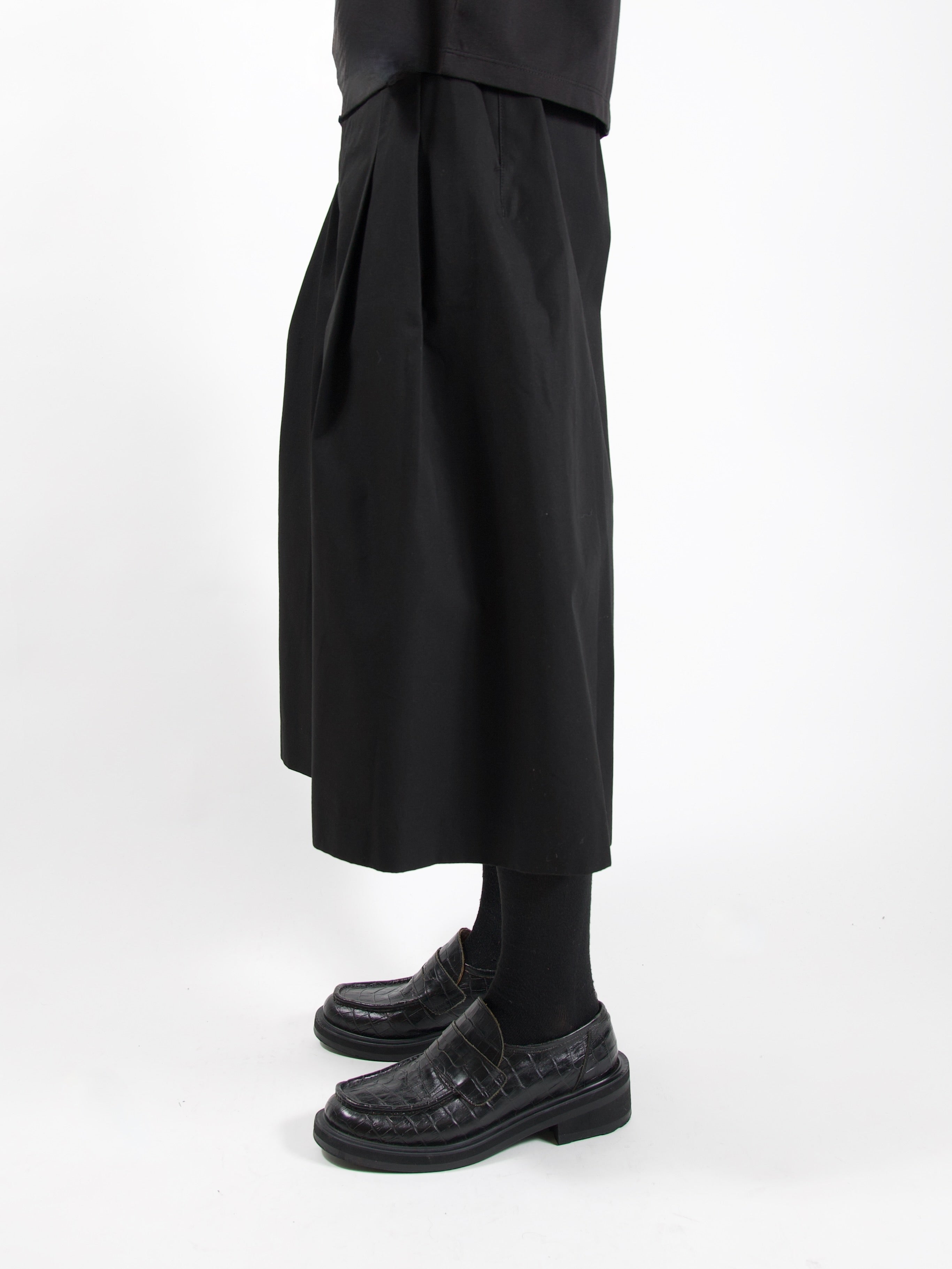 AMOMENTO WIDE BERMUDA PANTS – KIKUNOBU