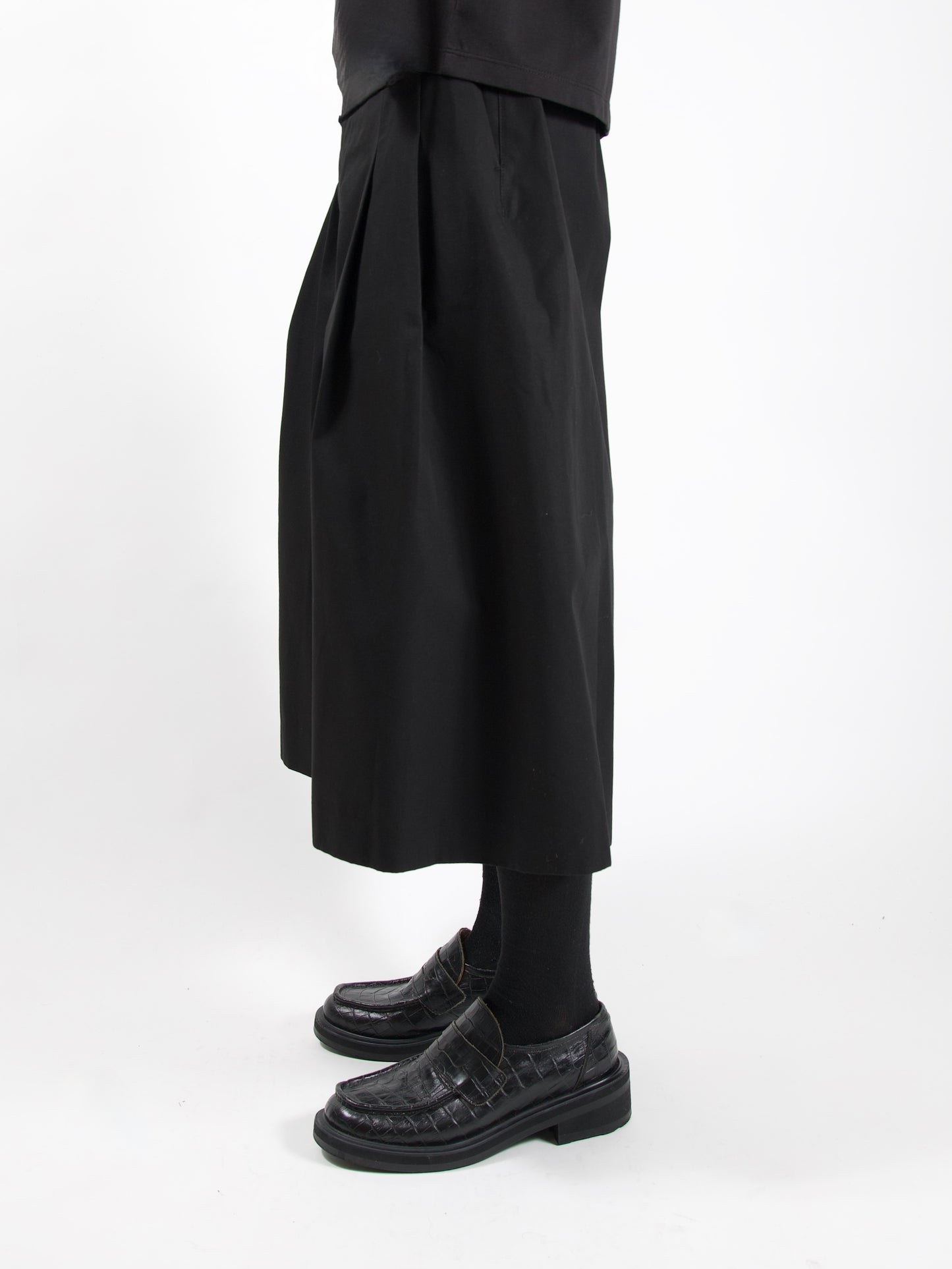 AMOMENTO　WIDE BERMUDA PANTS
