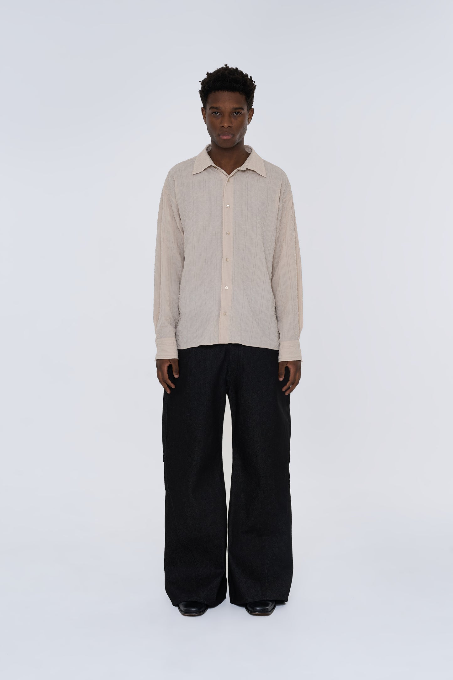 VOTIS　Knee Tuck Flare Denim