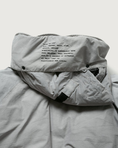 INNAT × WILD THINGS GARMENT DYED MAKALU DOWN JACKET