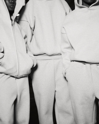 Seventh　V2 ZIPPED HOODIE