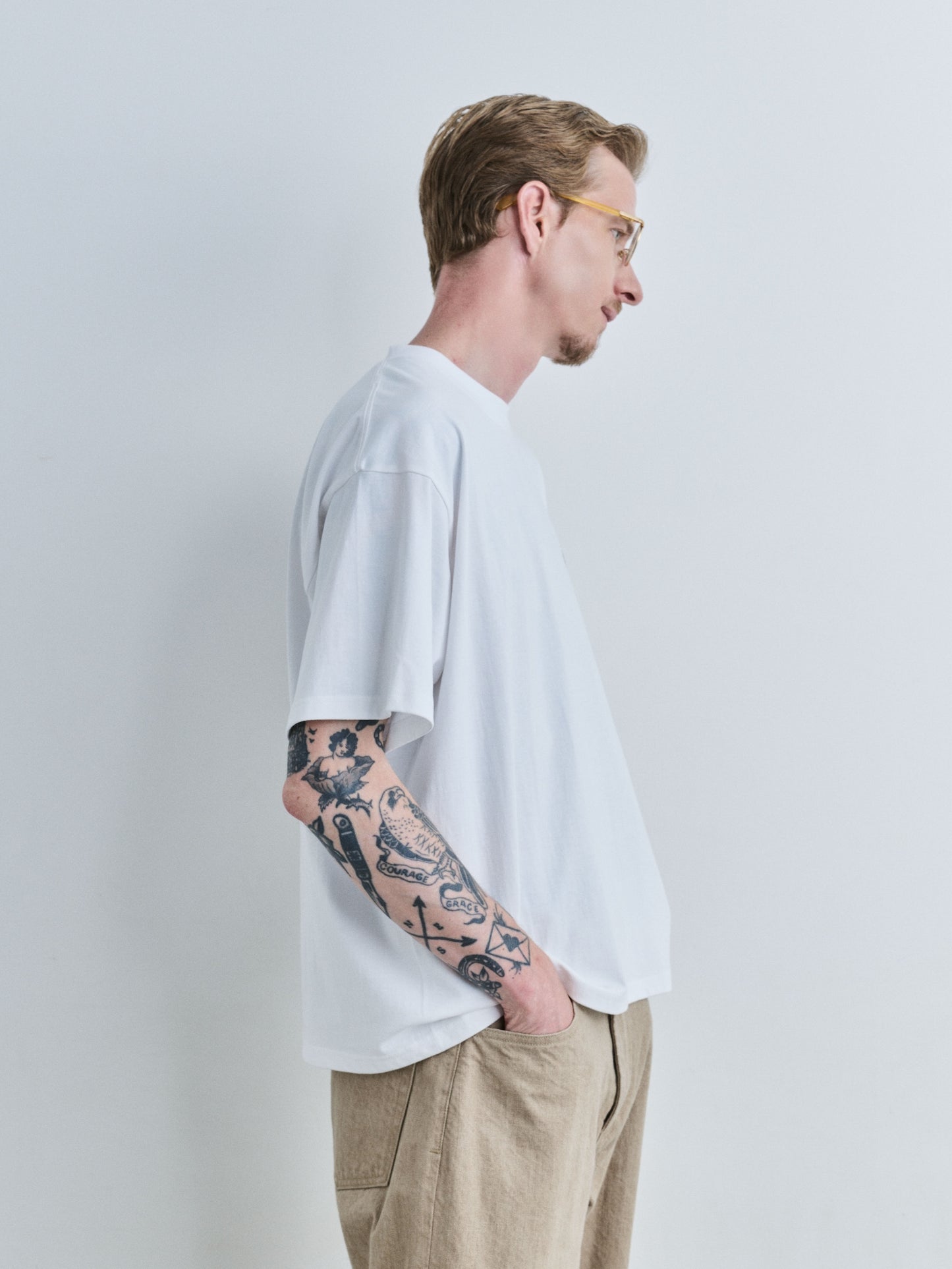JIEDA　JIEDA EMBROIDERY RELAX TEE