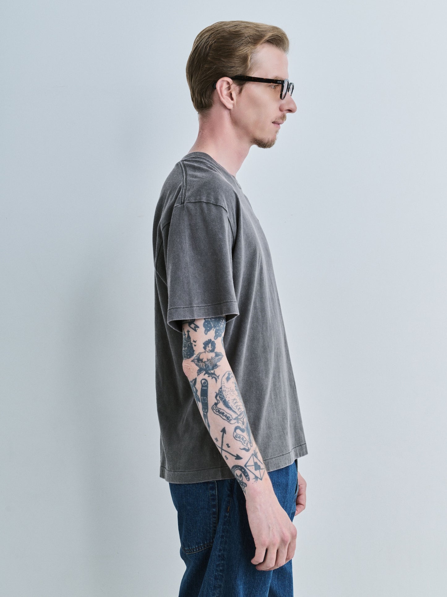 JIEDA　JIEDA EMBROIDERY FADE TEE