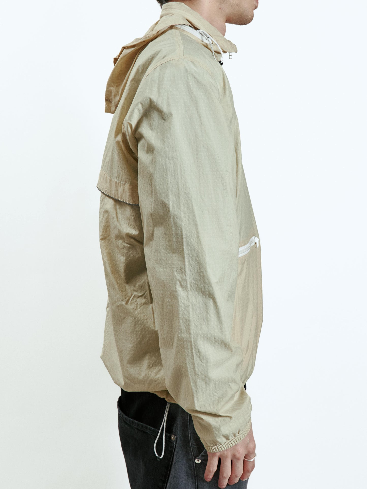 BURTON　NYLON JACKET