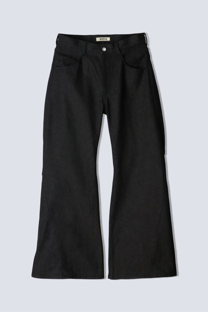 VOTIS　Knee Tuck Flare Denim
