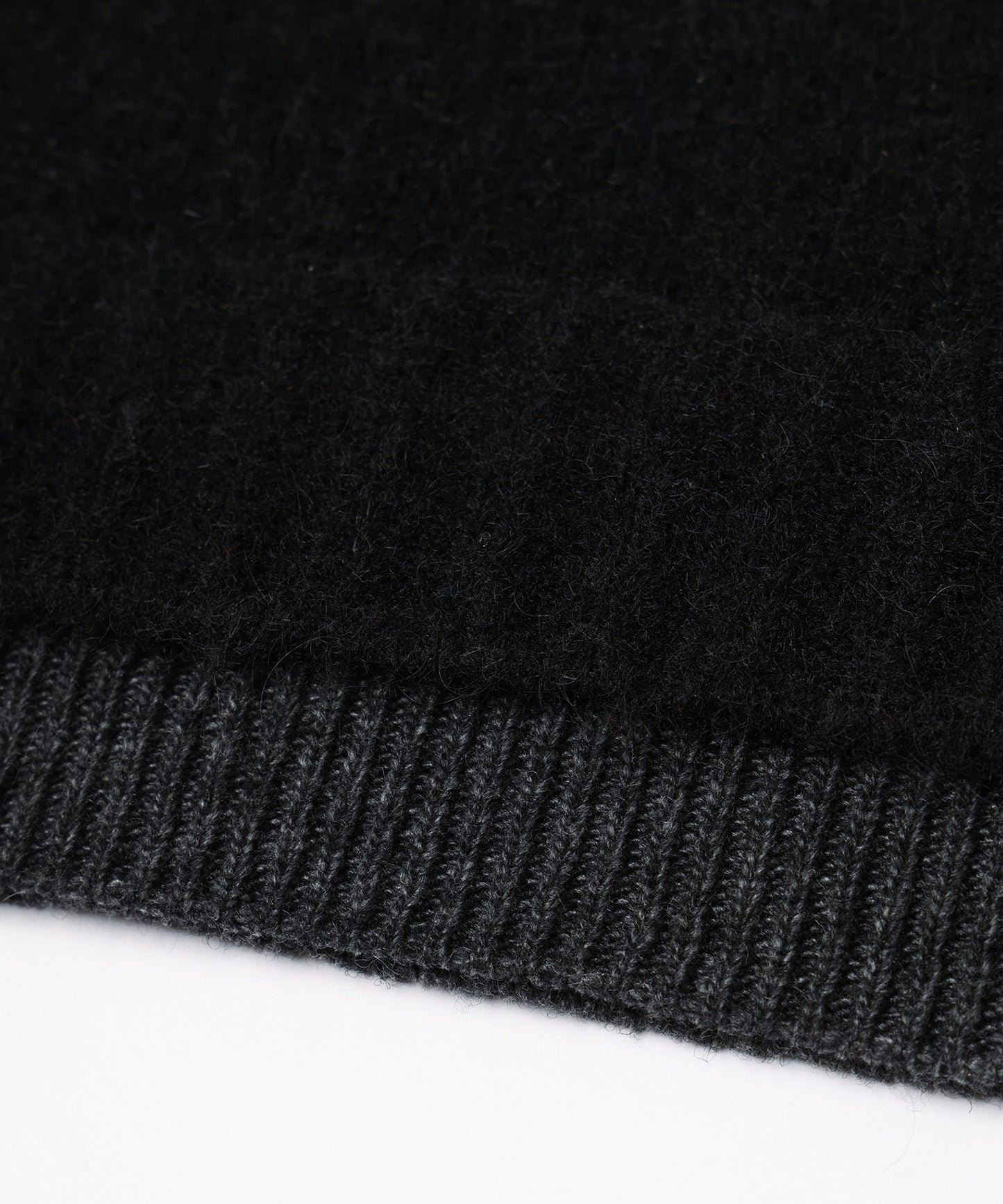JIEDA　LAYERED MOHAIR V-NECK SWEATER