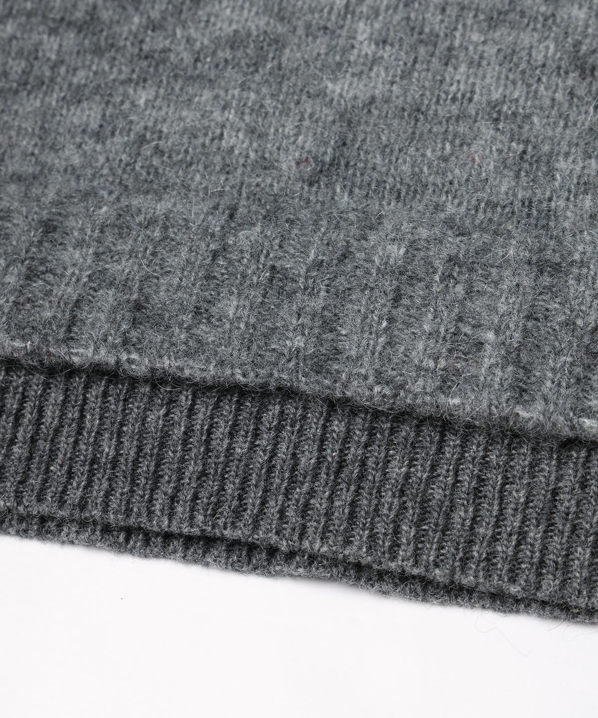 JIEDA　LAYERED MOHAIR V-NECK SWEATER